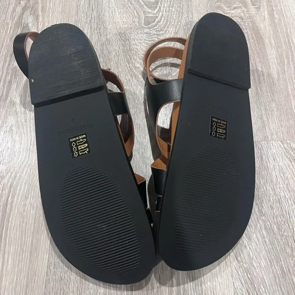 BNIB Anya Criss Cross Footbed Sandal - Picture 5 of 9